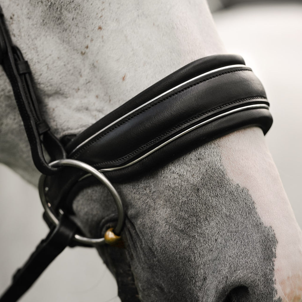 Lumiere noseband of the Lumiere Diva bridle, premium leather snaffle 